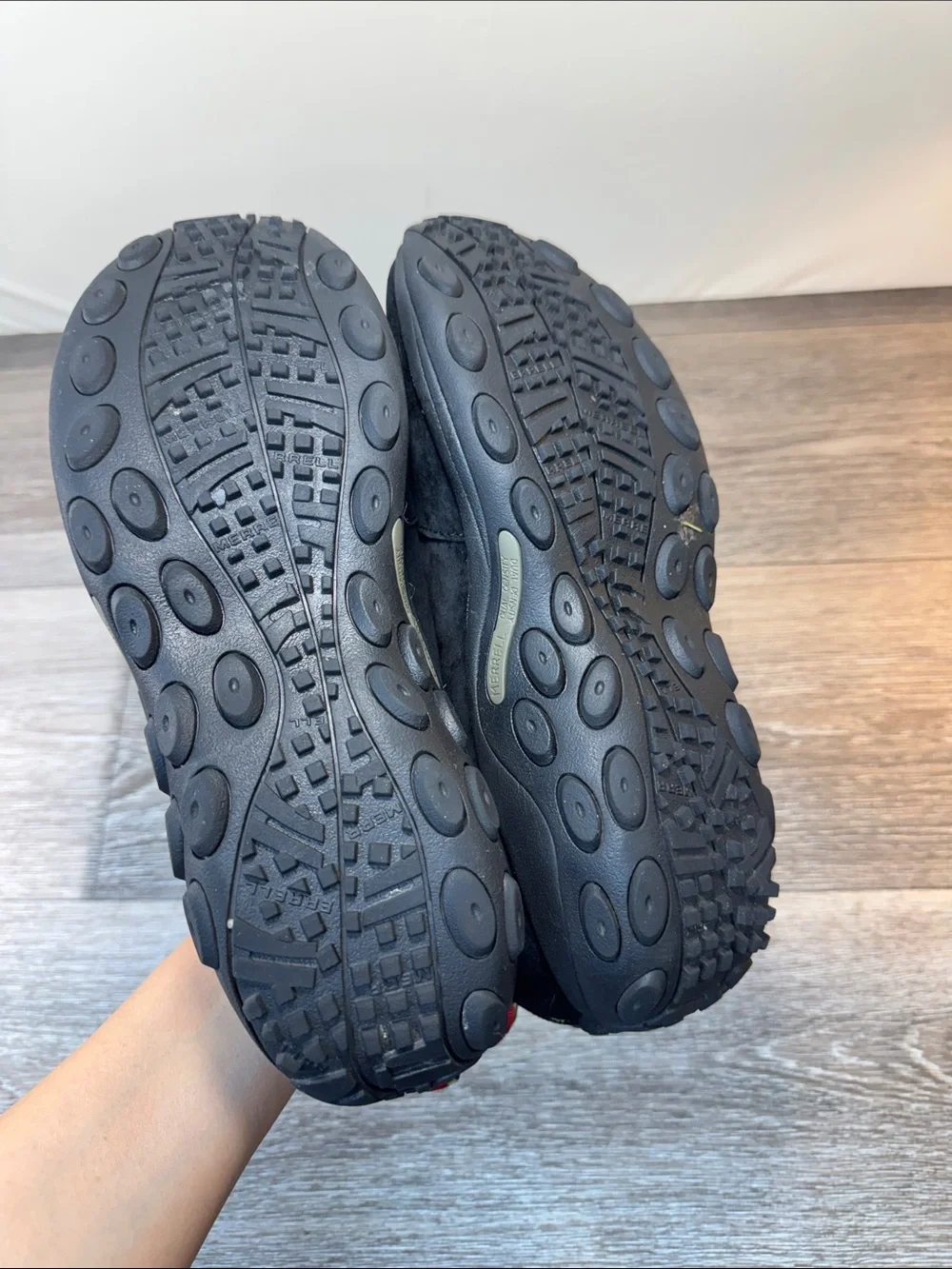 Merrell easy slip